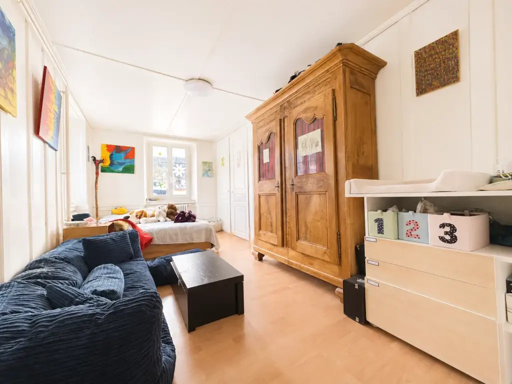 Immeuble de 3 appartements situé au centre du village